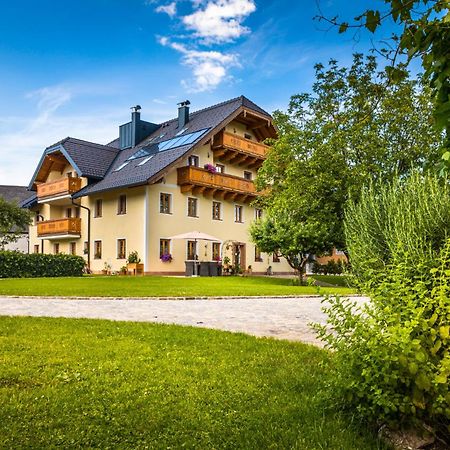 Landhaus Appartement Seidenwebergut Anif Bei Salzburg Niederalm Exterior foto