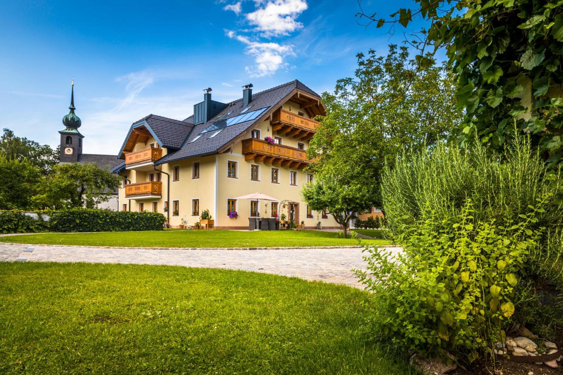 Landhaus Appartement Seidenwebergut Anif Bei Salzburg Niederalm Exterior foto